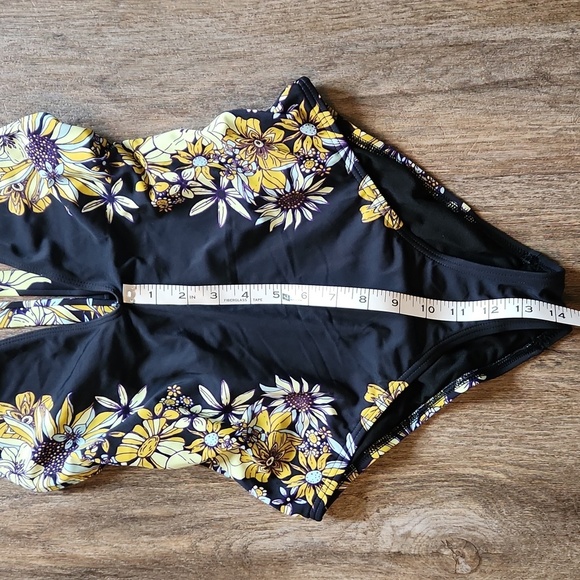 Urban Outfitters Out From Under Black Floral Strappy Swimsuit One Piece M - Picture 7 of 10